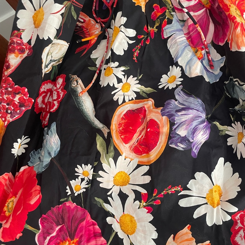 Lisa Says Gah x Allina Liu Kashi Midi
Skirt - Picture 8 of 10